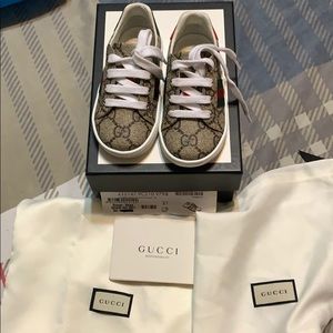 Kids Gucci sneaker beige size 21